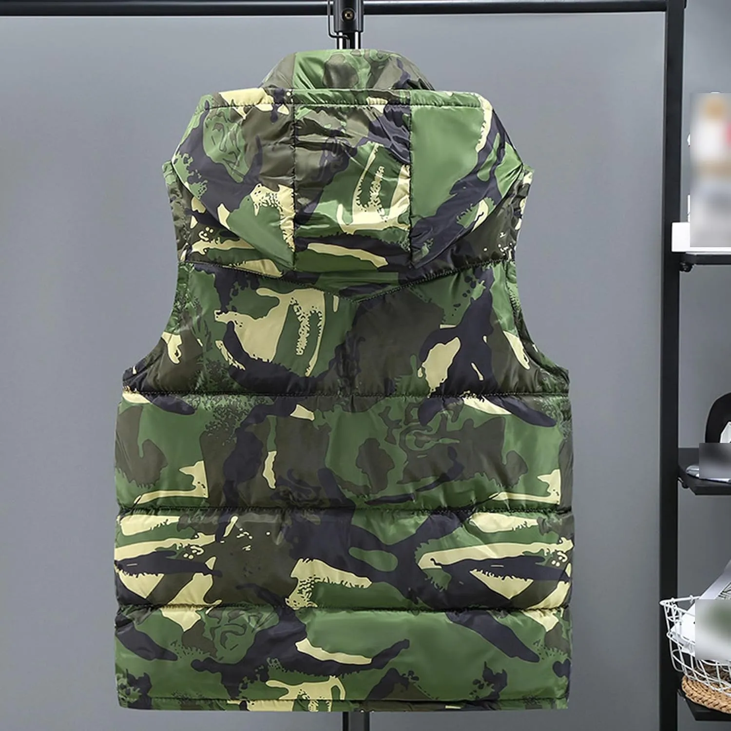 JEsilunmaMY Men's Sleeveless Camo Puffer Vest with Hood Fashion Sleeveless Sports Vest Jacket Casual Cotton Padded Vest Coats