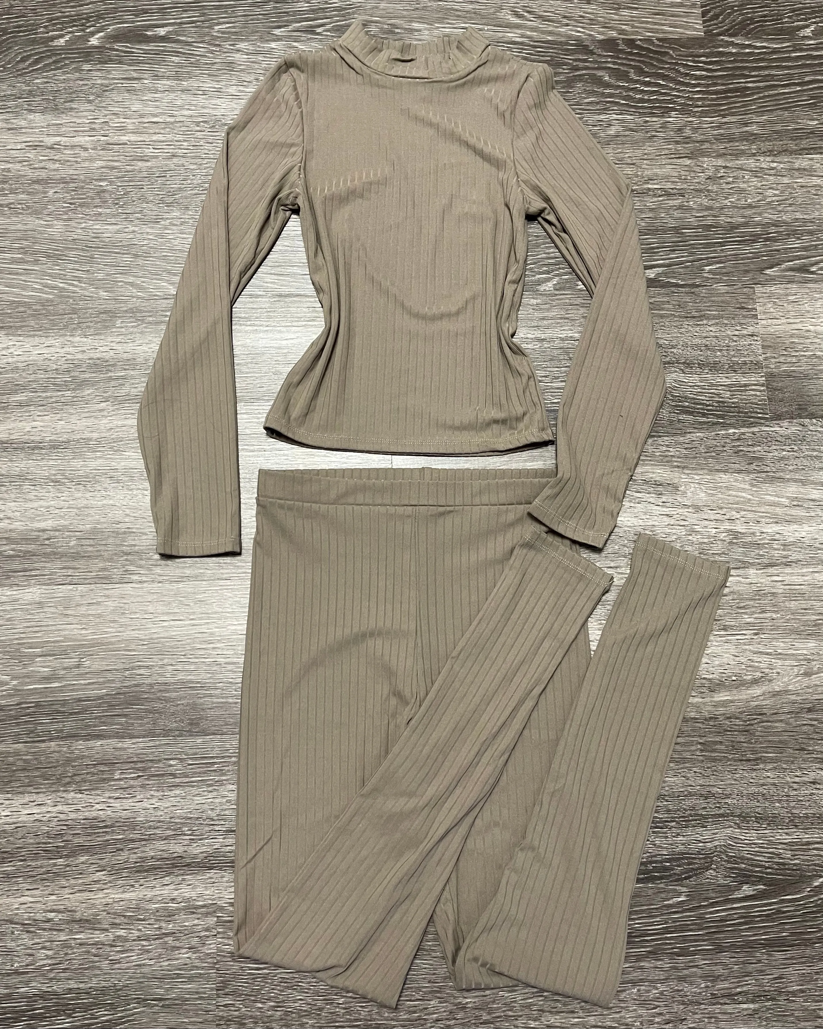 Melanie Set (Taupe)