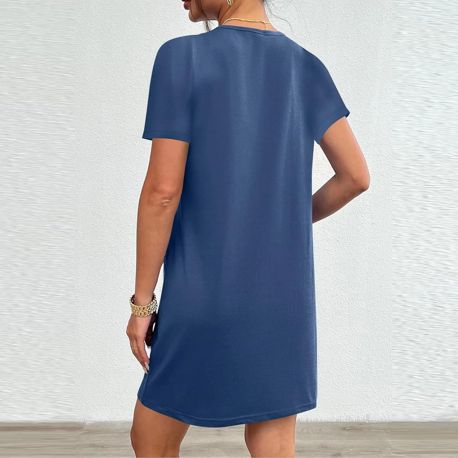 Womens Crewneck Summer Casual Sundress Simple Solid Color T Shirt Dress Comfy Loose Fit Beach Dress with Pockets